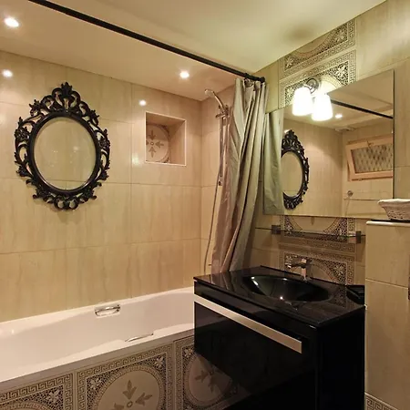 Spacieux Au Coeur De 75 M² Avec Vue Sur La Paříž