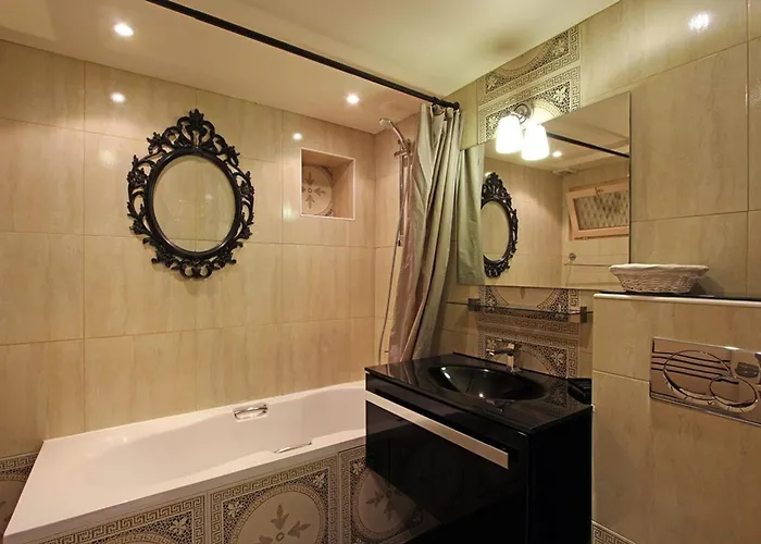 Spacieux Au Coeur De 75 M² Avec Vue Sur La Paříž